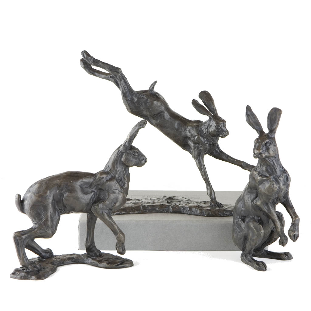 Bronze Hare Sculpture: Large Alert Hare by Sue Maclaurin - Image 5