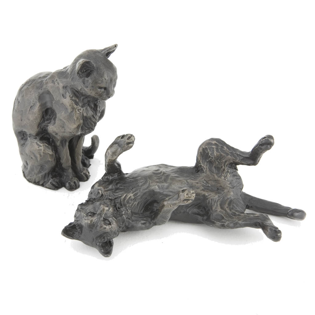 Bronze Cat Sculpture: Sitting Cat by Sue Maclaurin - Image 9